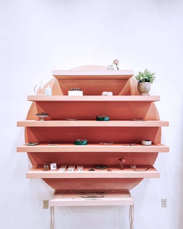 골랑 스웨터 아이템